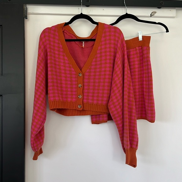 Free People Dresses & Skirts - free people sweater/mini skirt set